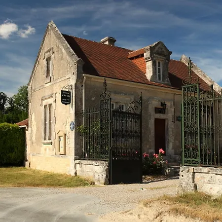 & Chateau De La Cote - Brantome Hotel 3*