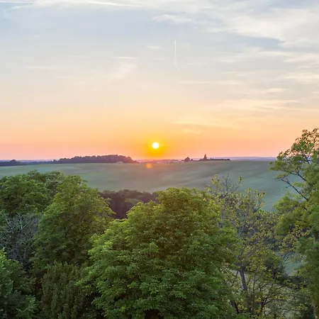 & Chateau De La Cote - Brantome