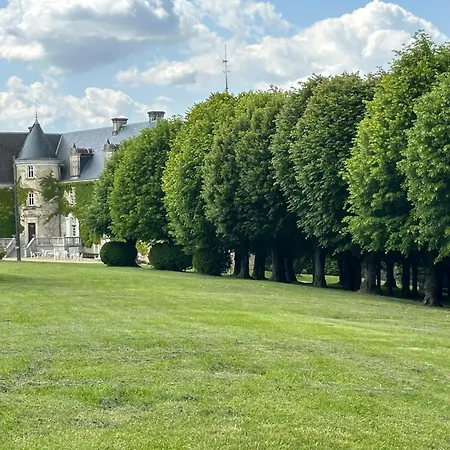 & Chateau De La Cote - Brantome