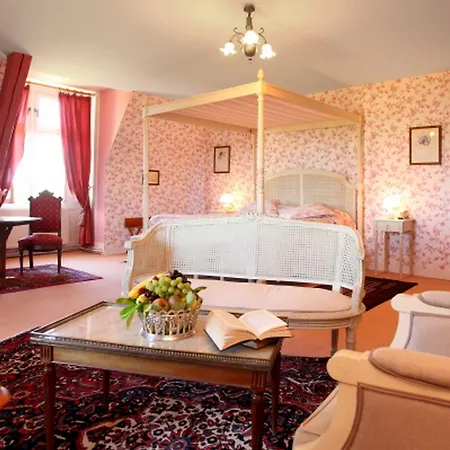 & Chateau De La Cote - Brantome 3* Biras