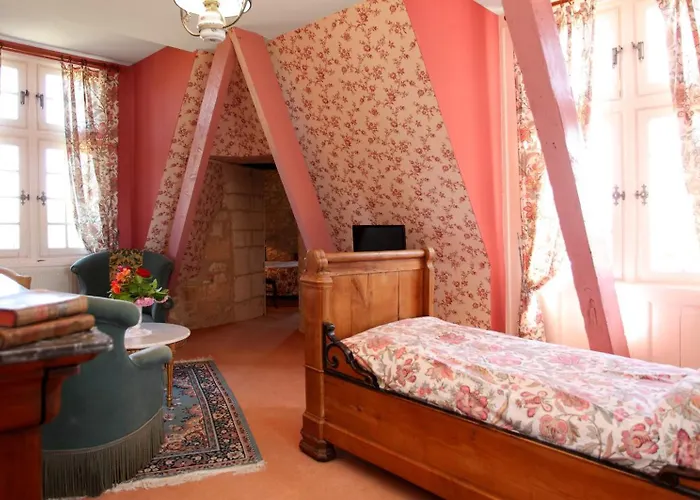 & Chateau De La Cote - Brantome