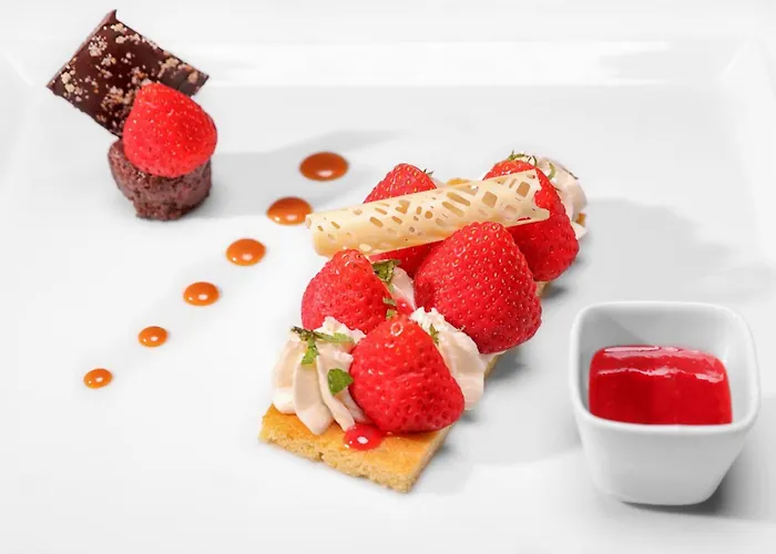 Hotel & Chateau De La Cote - Brantome