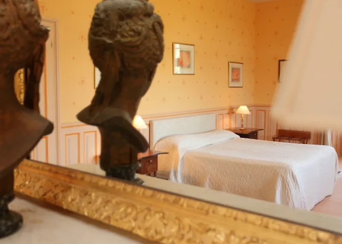 & Chateau De La Cote - Brantome מלון 3*