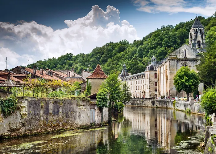 & Chateau De La Cote - Brantome 3* Biras