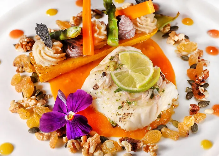 & Chateau De La Cote - Brantome