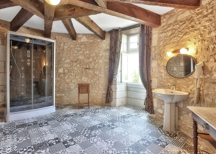 Hotel & Chateau De La Cote - Brantome